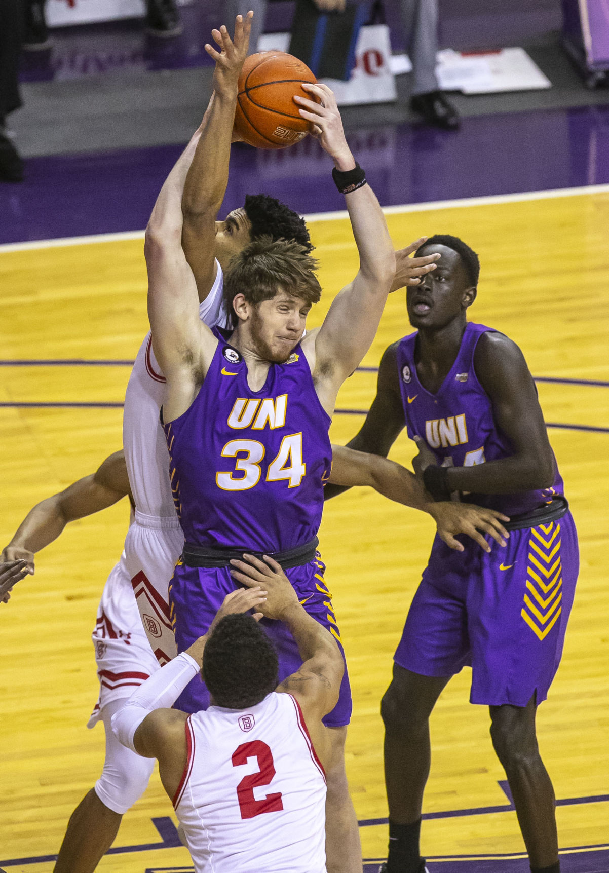 MBBall UNI vs. Bradley 7